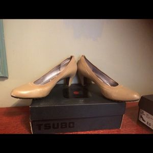Tsubo Nude Heel Pumps Size 8 1/2